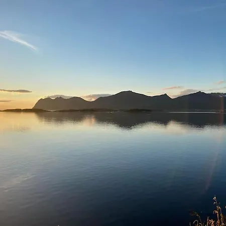Senjavista, Near Nature, Sea And Mighty Mountains Holiday home *