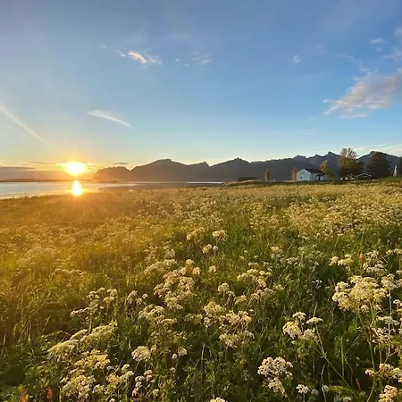 Dom wakacyjny Senjavista, Near Nature, Sea And Mighty Mountains Skaland