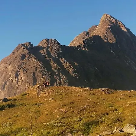 Dom wakacyjny Senjavista, Near Nature, Sea And Mighty Mountains Skaland
