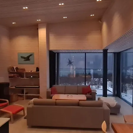 Holiday home Senjavista, Near Nature, Sea And Mighty Mountains Skaland