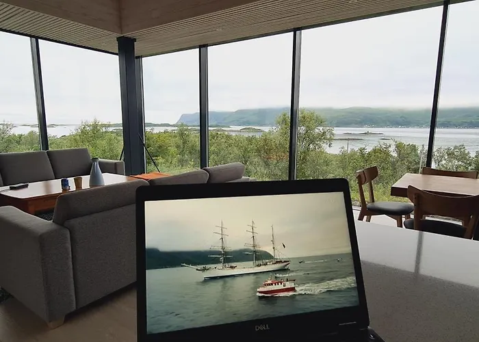 Ferienhaus Senjavista, Near Nature, Sea And Mighty Mountains