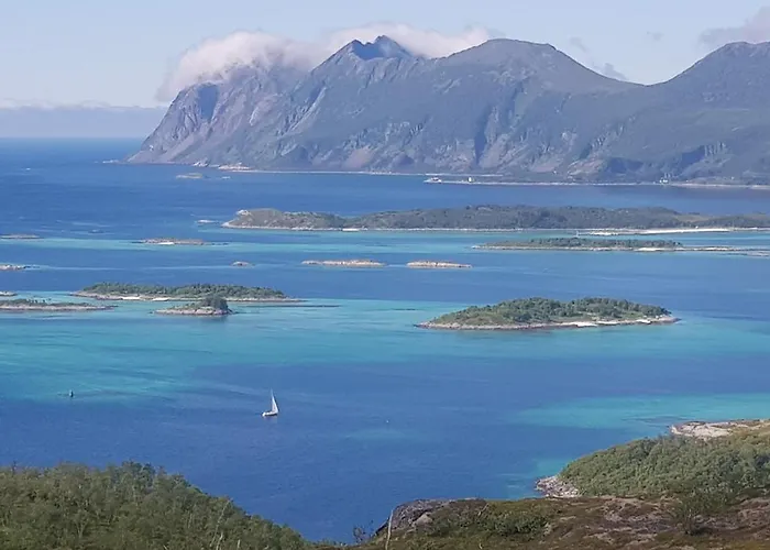 Ferienhaus Senjavista, Near Nature, Sea And Mighty Mountains Skaland